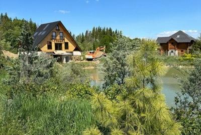 Conac Modern in Inima Naturii, Horodnicu de Sus, Radauti