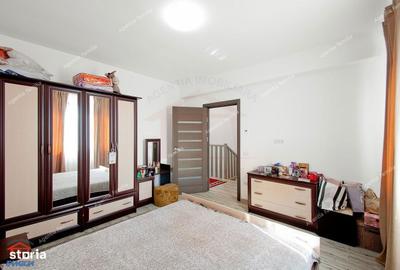 Casă cu 4 camere în Vânători - 2
