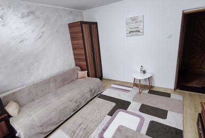 Garsonieră decomandată, mobilată în Inel II