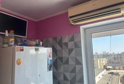 Garsonieră decomandată în Central - 7