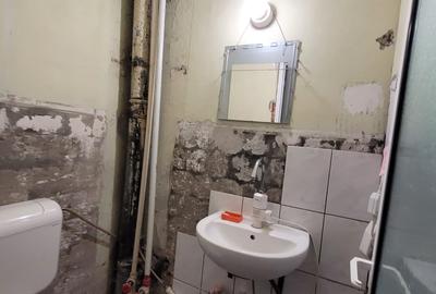 Apartament cu 3 camere decomandat în Sud - 7