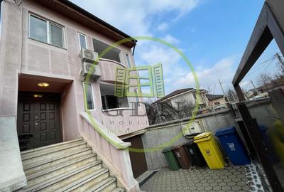 Casă individuală cu 6 camere cu Canalizare în Central - 2