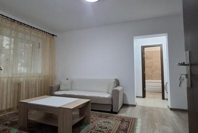 Tomis 3-  Apartament 2 camere  , parter cu balcon, centrala gaze - 2