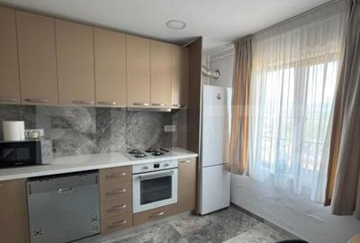 Apartament de vanzare, cu 3 camere, 82 mp, zona scolii - 3