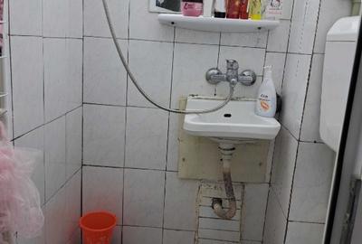 Garsonieră decomandată în Exercițiu