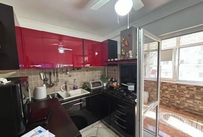 Apartament cu 3 camere decomandat, mobilat în Radu Negru - 12