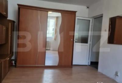 Spațiu comercial, de 65 mp, în Central - 2