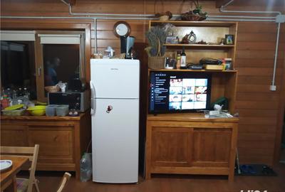 Casă cu 3 camere cu Teren 2000 Mp în Central - 1