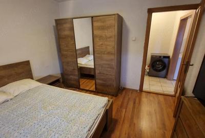 Apartament cu 3 camere decomandat în Soarelui - 1