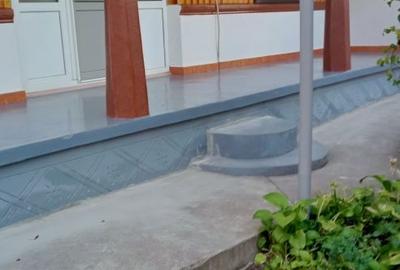 Casă cu 4 camere în Cudalbi - 7