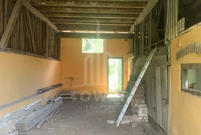 Casă în centrul Cisnădioarei cu 243mp de locuit și teren de 936mp - 11