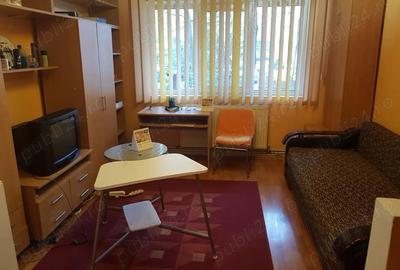 Apartament de inchiriat 2 camere, Pacurari, in spate la Aqua 3. - 2