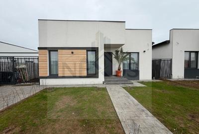 Casă individuală cu 4 camere cu Canalizare în Berceni - 1