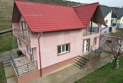Casa de vanzare cu 5 camere, 180 mp, si 800 mp teren, zona Tomesti, Iasi - 2