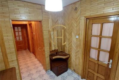 Apartament cu 3 camere decomandat, mobilat în Nicolina - 17