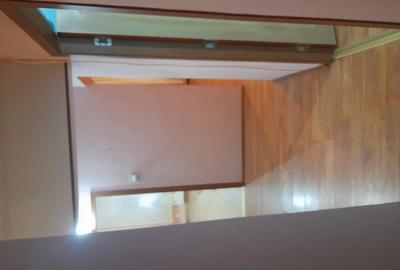 Apartament cu 4 camere decomandat în Central - 3