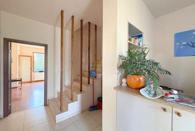 Casă individuală cu 5 camere cu Canalizare în Aradului - 11