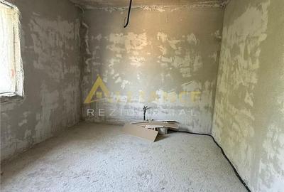 Casă cu 5 camere cu Teren 80 Mp în Central - 12