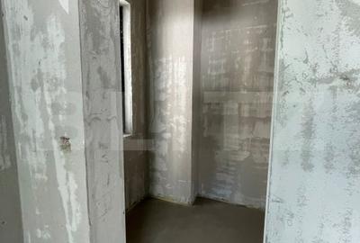 Duplex cu 4 camere cu Canalizare în Central - 6