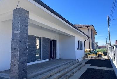 Casă individuală cu 4 camere cu Canalizare în Cumpăna - 1