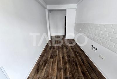 Garsoniera decomandata 37 mp utili balcon parcare Doamna Stanca Sibiu - 4
