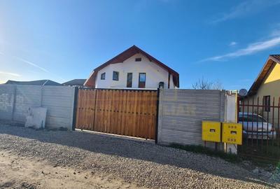 Casa individuala P+1+pod Comuna  Berceni-Str.1 Decembrie -teren 450mp - 2