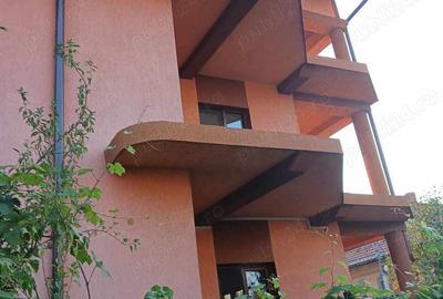 Casă cu 6 camere în Traian - 6