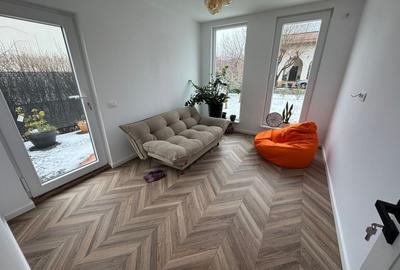 PRIMA CHIRIE, Casa pe parter, 3 camere, 70m2, 23 AUGUST - 13