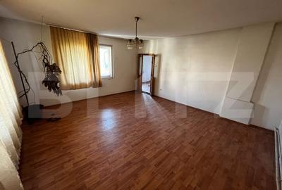 Casa + Spatiu Comercial in Centru Beclean - Ideal Pentru Orice Fel De Afacere - 13