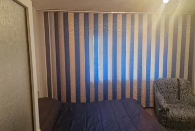 Apartament cu 2 camere,la cheie,decomandat,parter inalt ,centrala,termopane,boxa,uscatorie - 1