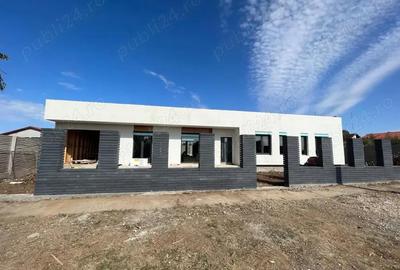 Casă cu 3 camere în Orțișoara - 7