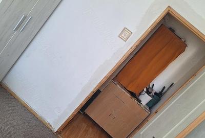 Apartament cu 3 camere decomandat în Central - 1