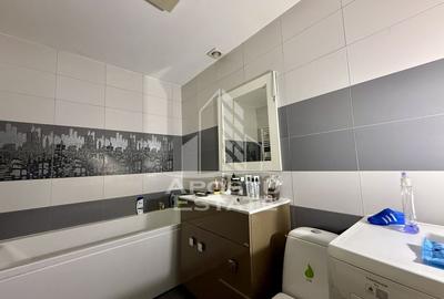 Apartament 3 camere, decomandat, garaj, centrala proprie, zona Lunei - 15