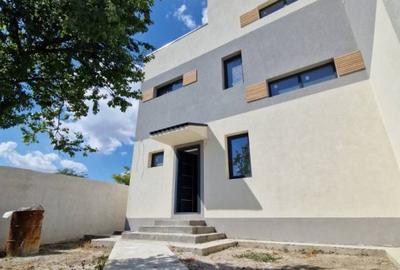 CASA 3 CAMERE | OVIDIU | VEDERE LA LAC - 1