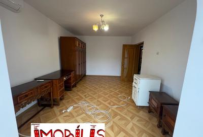 Apartament cu 3 camere decomandat în 13 Septembrie - 4