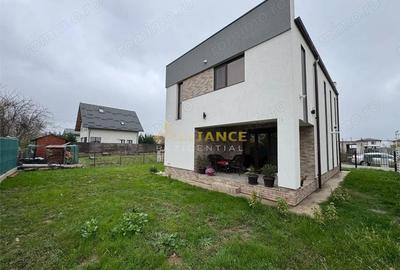 Casă cu 4 camere cu Teren 327 Mp în Berceni - 1