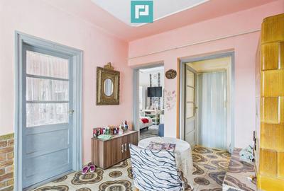 Casa cu 3 camere ?i teren generos langa frontiera - 11