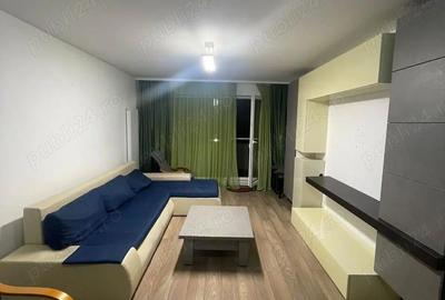Apartament cu 2 camere decomandat în Tractorul - 4