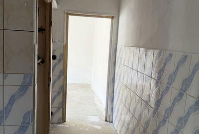 Apartament cu 2 camere semidecomandat în Satu Nou - 1