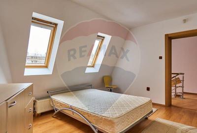 Vila/ Casa de vacanta Predeal/ piscina interioara ! - 9