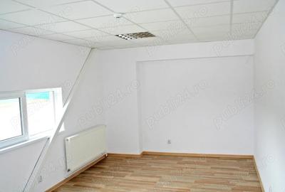 Spațiu comercial, de 300 mp, în Central - 3