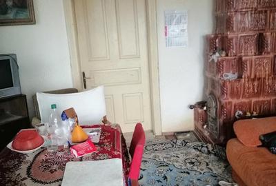 Casă cu 4 camere cu Teren 987 Mp în Valea Călugărească - 9