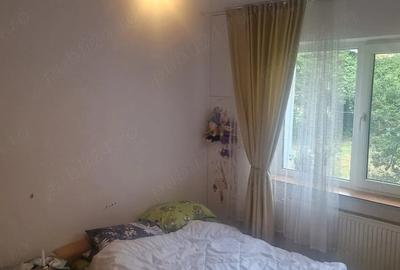 Apartament cu 3 camere semidecomandat în Central - 6