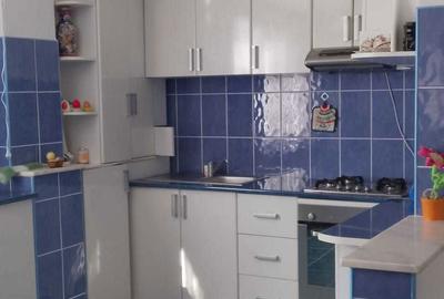 Apartament cu 3 camere decomandat în Precista - 2