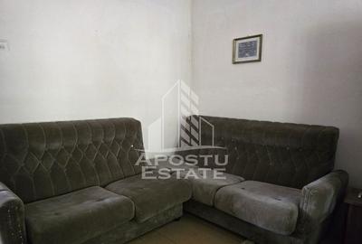 Casa de vanzare in Curtici. - 2