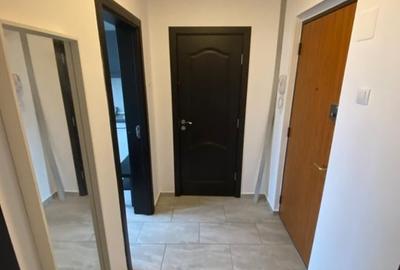 Apartament cu 3 camere semidecomandat, mobilat în Titan - 4