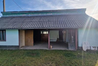 Casă cu 2 camere în Ponor - 1