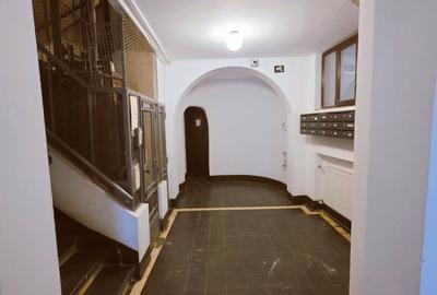 Apartament cu 2 camere decomandat în Calea Victoriei - 29