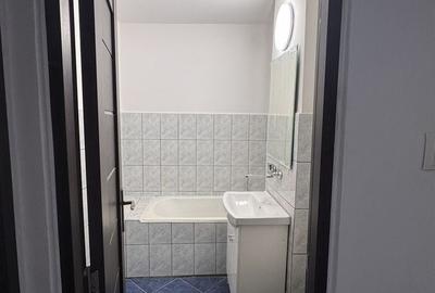 Apartament cu 3 camere decomandat în Central - 13