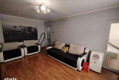 Apartament cu 3 camere decomandat în Micro 11 - 3